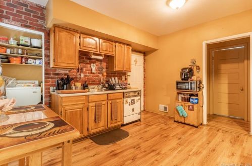 503 Colorado Ave, Bridgeport CT 06605-1746 exterior