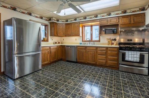 355 Stoystown Rd, Somerset, PA 15501-1608