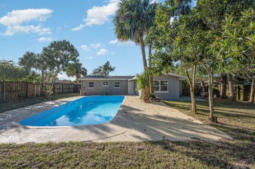 4465 Stuart Ave, Titusville FL  32780-6336 exterior