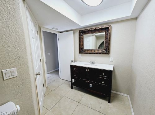 2911 5 Pl, Cape Coral FL  33904-3410 exterior