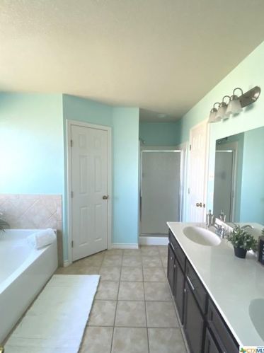 2416 Gail Dr, Copperas Cove TX  76522-4032 exterior