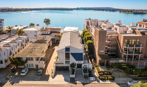 1155 Pacific Beach Dr, San Diego CA  92109-5149 exterior