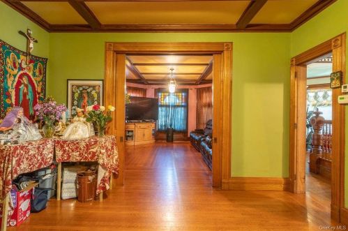 116 Main St, Middletown NY  10940-5119 exterior