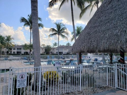 23130 Coconut Shores Dr, Bonita Springs FL 34134-9106 exterior