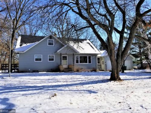 104 State St, East Farmington, WI 54020-8154