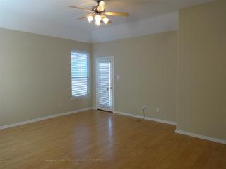 1013 Grey Fox Dr, Aubrey TX  76227-7757 exterior