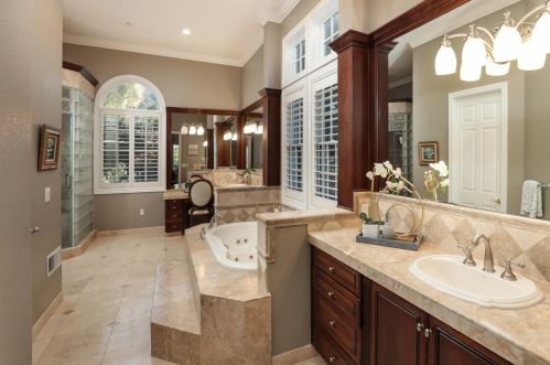 14911 Blossom Hill Rd, Los Gatos CA  95032-4926 exterior