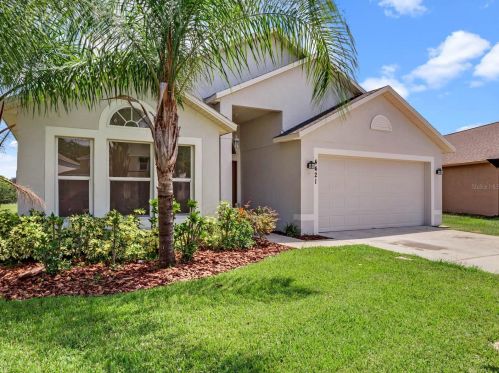 4421 Stone Meadow Dr, Orlando, FL 32826-4263
