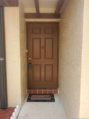 9725 16th Ct, Hollywood, FL 33025-3660