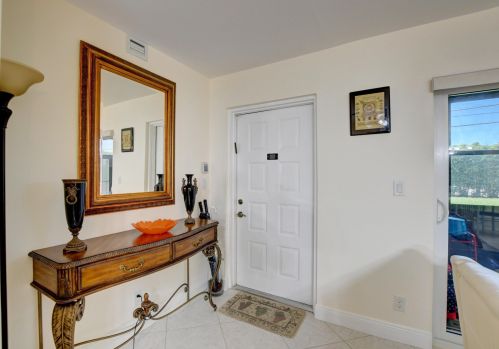 7539 Oriole Blvd, Delray Beach, FL 33446-1370