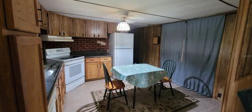 31802 Hillside Dr, Deland FL  32720-8039 exterior