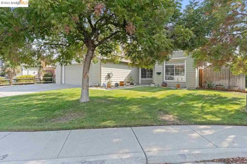 4768 Lucchesi Ct, Oakley, CA 94561-4158