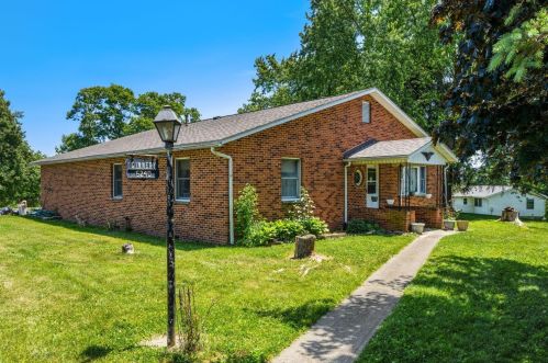 6240 Thornville Rd, Rushville, OH 43150-9740