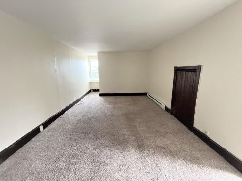 263 Wilkes Barre St, Easton PA  18042-6716 exterior