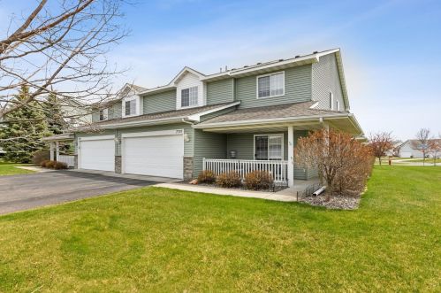 7797 Palisades Ave, Otsego, MN 55330-5400