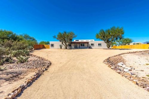 411 Schrader Ln, Tucson, AZ 85748-3428