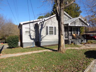 910 Curtis St, Paris, TN 38242-3609