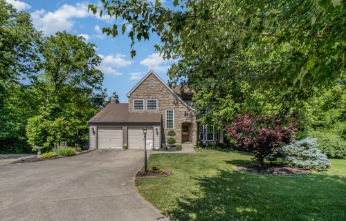 3832 Zora Ln, Covington, KY 41018-3824