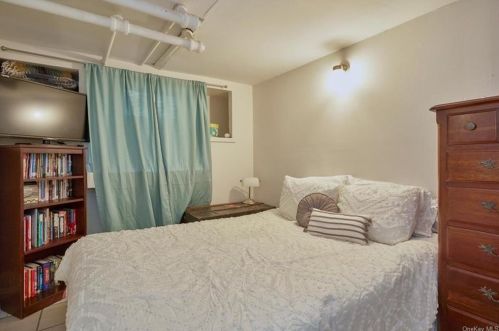 152 Urban St, Mount Vernon NY  10552-3211 exterior