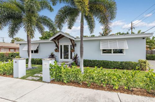 301 Conniston Rd, West Palm Beach, FL 33405-2303