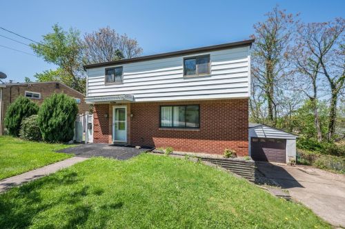 114 Fox Chase Dr, Verona, PA 15147-2806