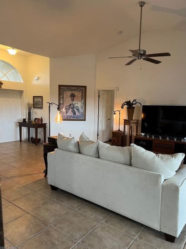 2100 4 St, Cape Coral FL  33909-1954 exterior