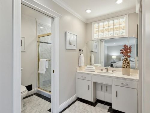 1276 Encina Dr, Millbrae CA 94030-2839 exterior