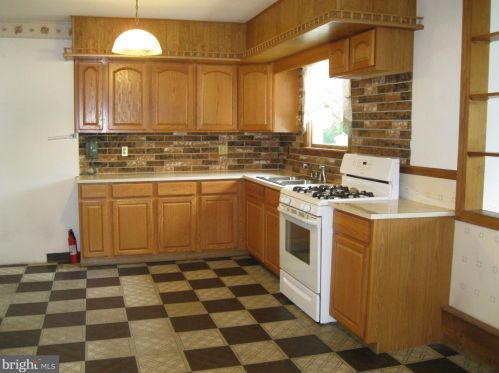 317 Pine Creek Dr, Molino PA  17961-9035 exterior