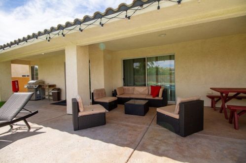 12908 Brittany Rd, Desert Hot Springs CA  92240 exterior