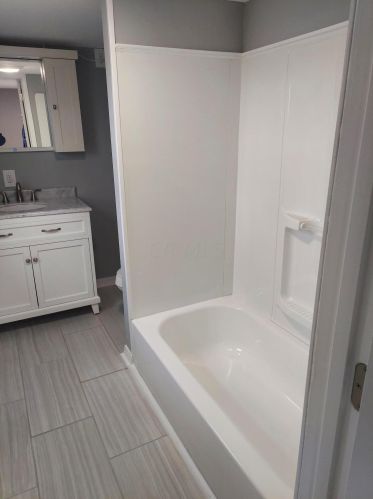 293 Mound St, Clinton County OH  45169-1206 exterior