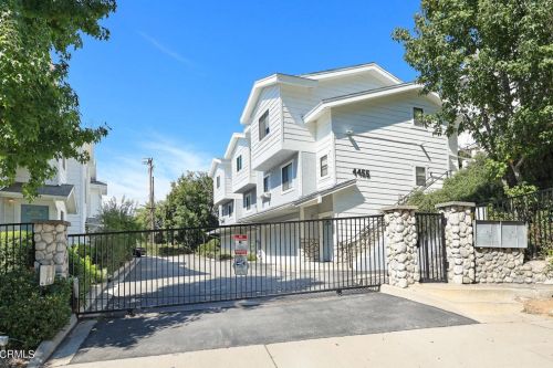 4455 Rockland Pl, La Canada CA  91011-1944 exterior