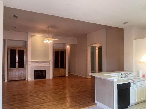 732 Bonnie Ct, Plano TX  75094-4250 exterior