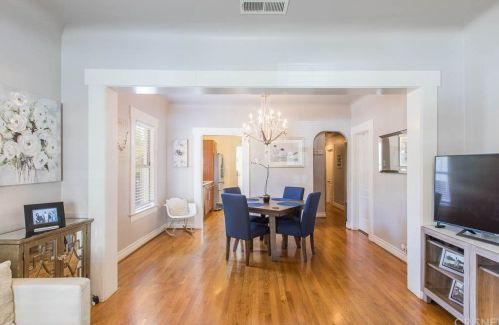 662 Alexander St, Glendale CA 91203-1621 exterior