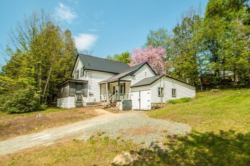 60 Hillside Ave, Northumberland, NH 03582-4183