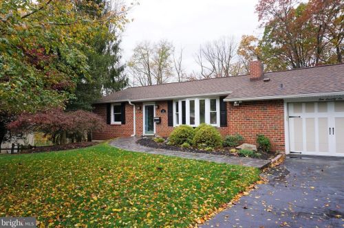 176 Dayleview Rd, Berwyn PA  19312-1207 exterior