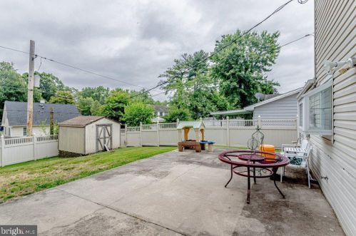 56 Mandolin Ln, Willingboro NJ  08046-2808 exterior