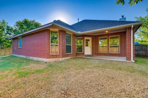 2905 Stockton St, Denton, TX 76209-7597