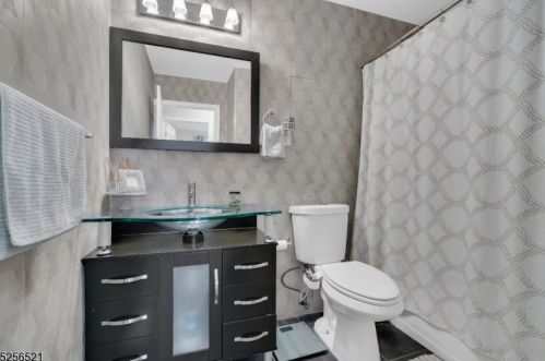 71 Harrington Cir, Willingboro NJ  08046-1823 exterior