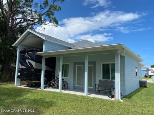 2833 Willow Lakes Ln, Titusville, FL