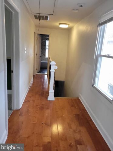 5215 Dix St, Washington DC 20019-6648 exterior