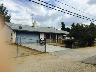 8871 I Ave, Hesperia, CA 92345-6521