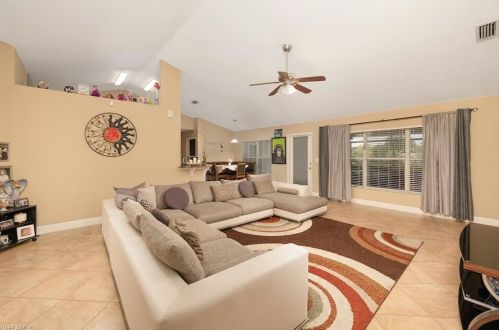 1011 Robert Ave, Lehigh Acres, FL 33936-0912