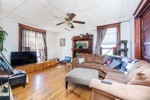 2010 Howell St, Covington KY 41014-1125 exterior