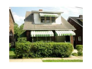 1370 Woodlawn St, Pittsburgh, PA 15221-2636