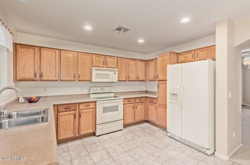 16132 Post Dr, Sun City AZ  85374-5732 exterior