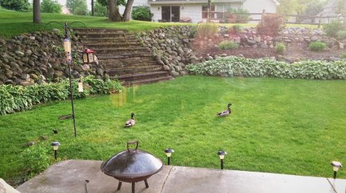 612 Sweetbriar Ln, Watertown, WI 53098-1200