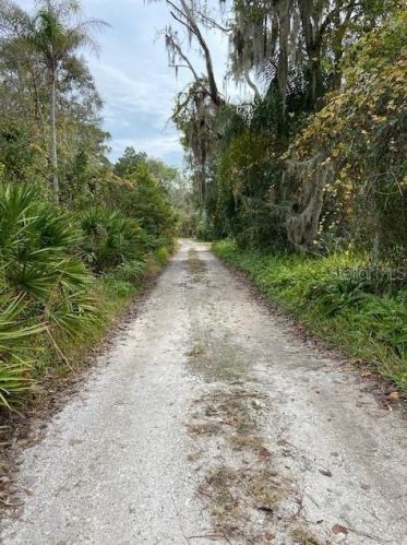 20114 Hideaway Ln, Lutz, FL 33558-8314