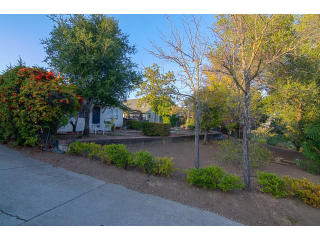 14233 Old Wood Rd, Saratoga, CA 95070-5631