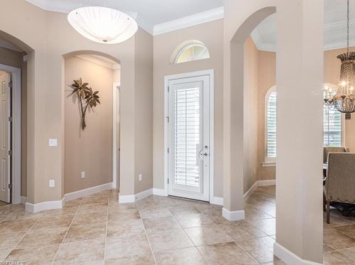 9392 Copper Rock Ct, Naples, FL 34120-4656