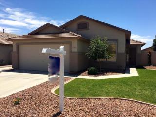 8489 Ross Ave, Peoria, AZ 85382-7424